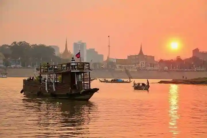 Mekong Sunset Cruise